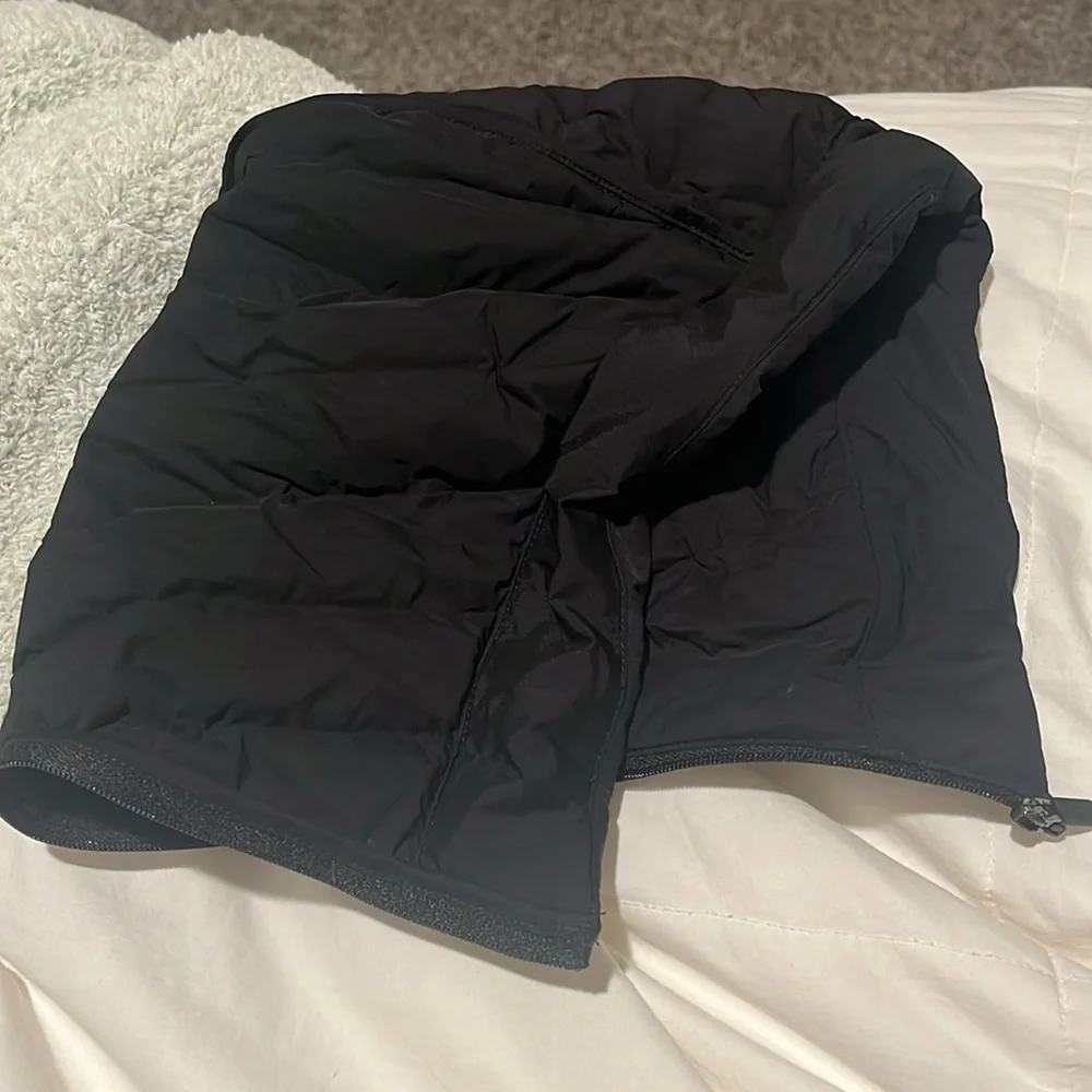 Lululemon Jacket - Picture 7 of 8